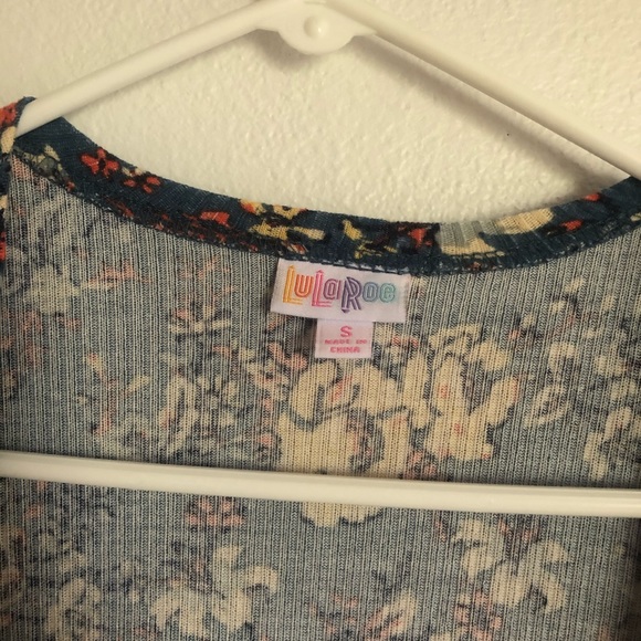 LuLaRoe Sarah Cardigan - Picture 3 of 3